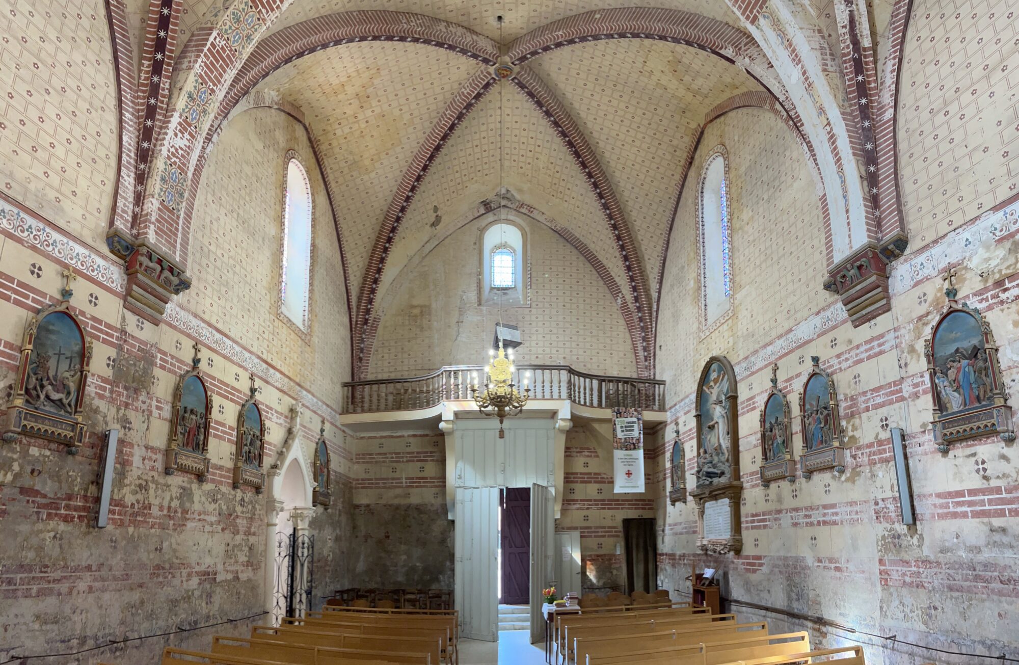 Intérieur d’église voûtée, Office de Tourisme Cœur de Garonne