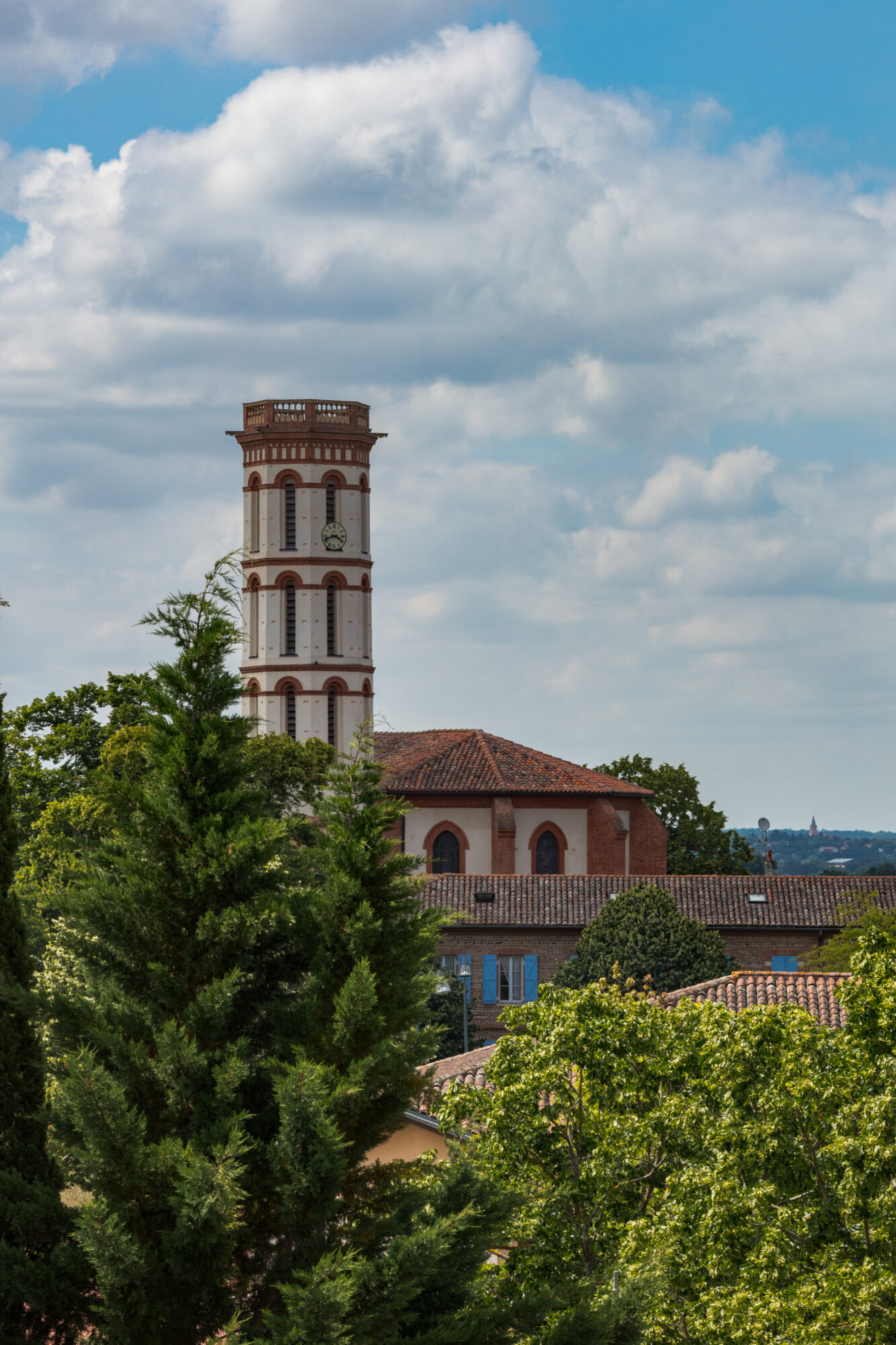 Clocher d’église au cœur du village, Office de Tourisme Cœur de Garonne