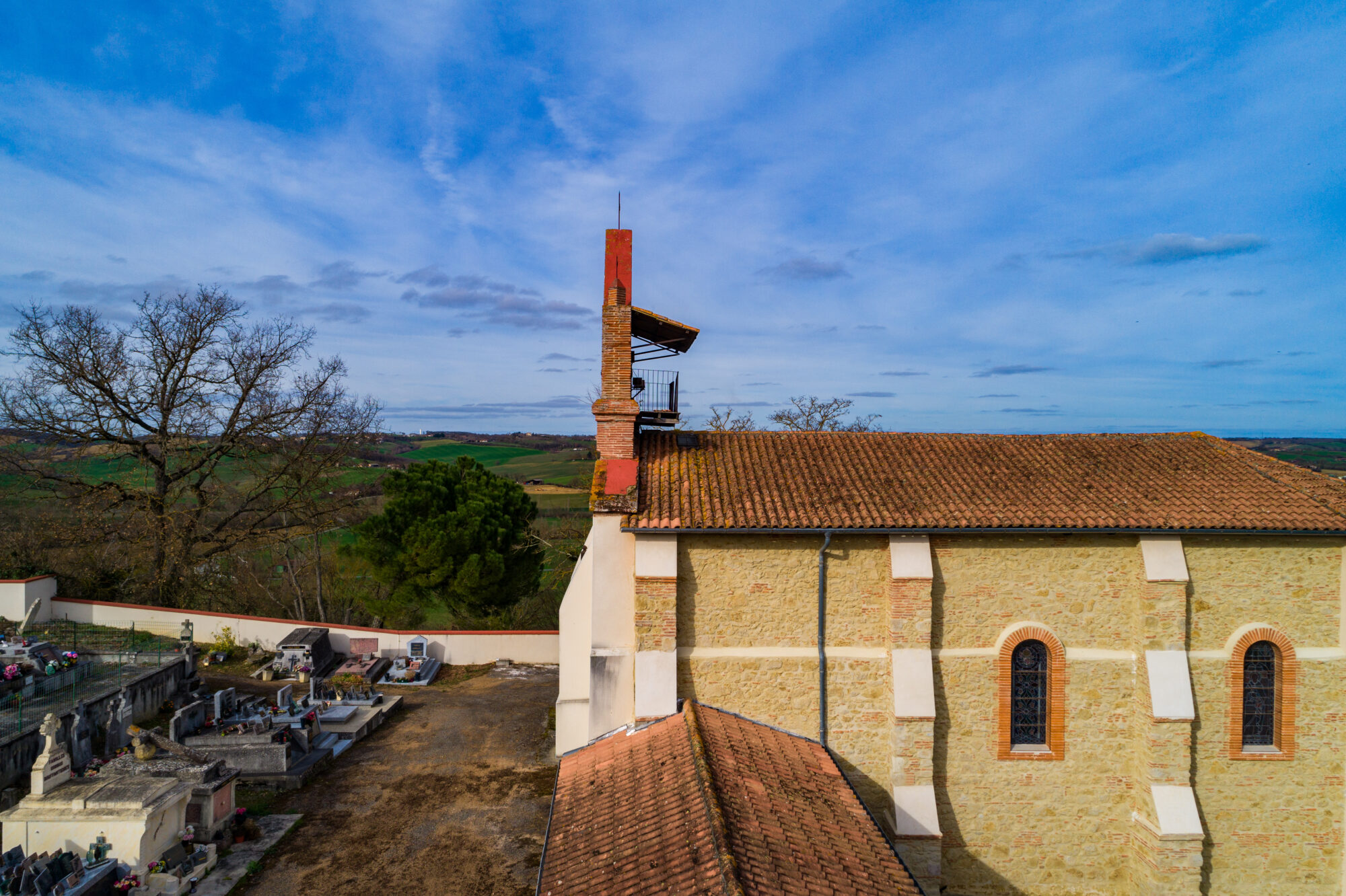 Église en pierre avec cimetière, Office de Tourisme Cœur de Garonne