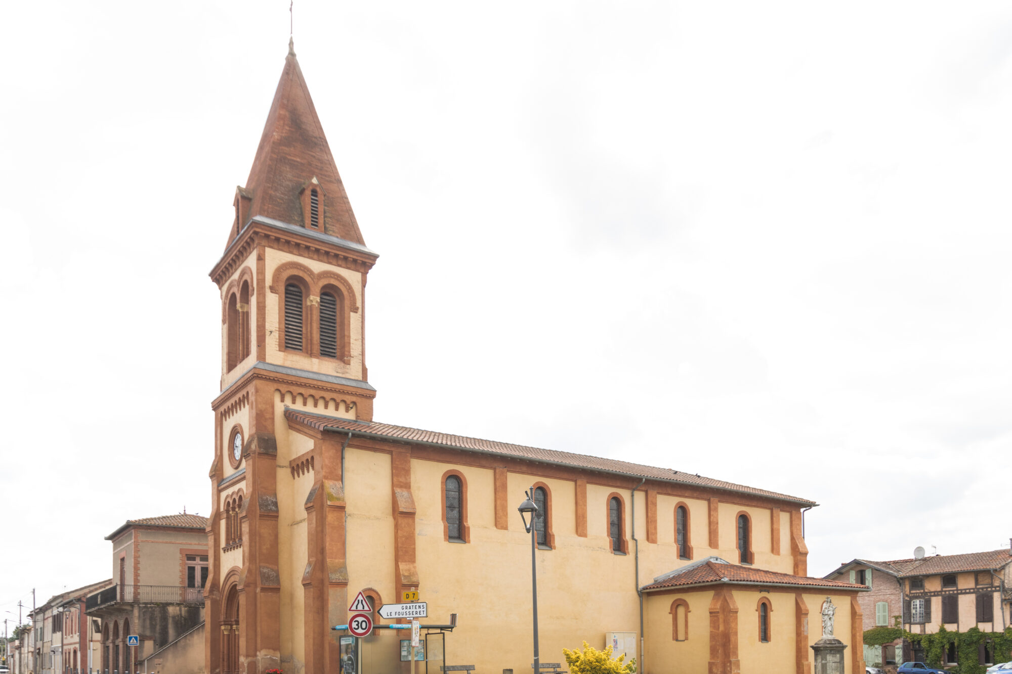 Église au clocher en brique, Office de Tourisme Cœur de Garonne