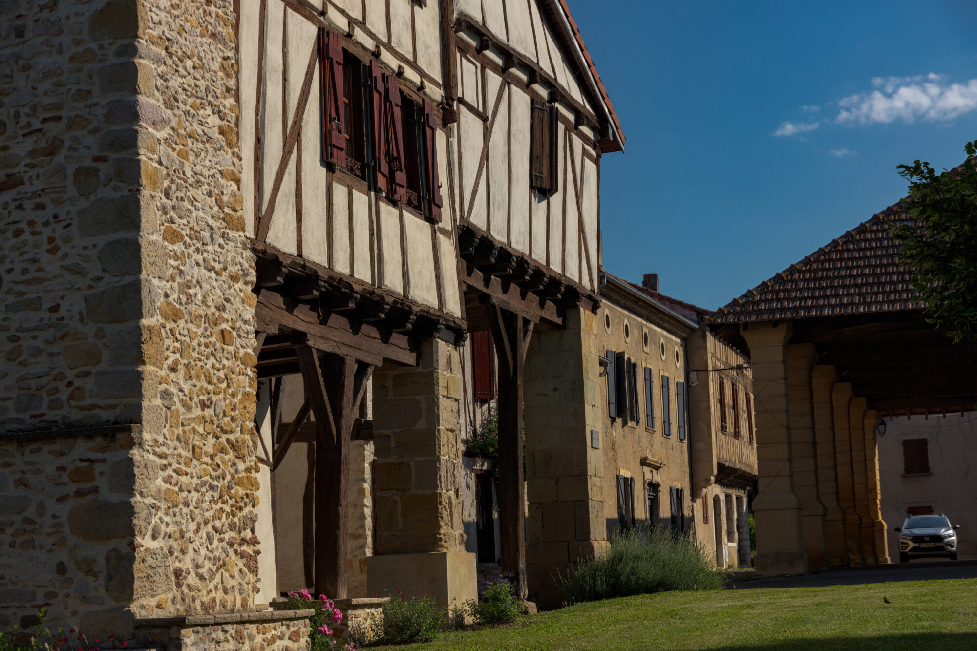 Maisons à colombages traditionnelles, Office de Tourisme Cœur de Garonne