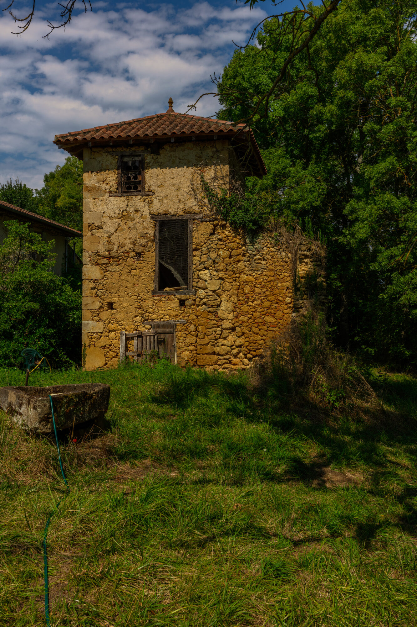 Ancien pigeonnier en pierre, Office de Tourisme Cœur de Garonne