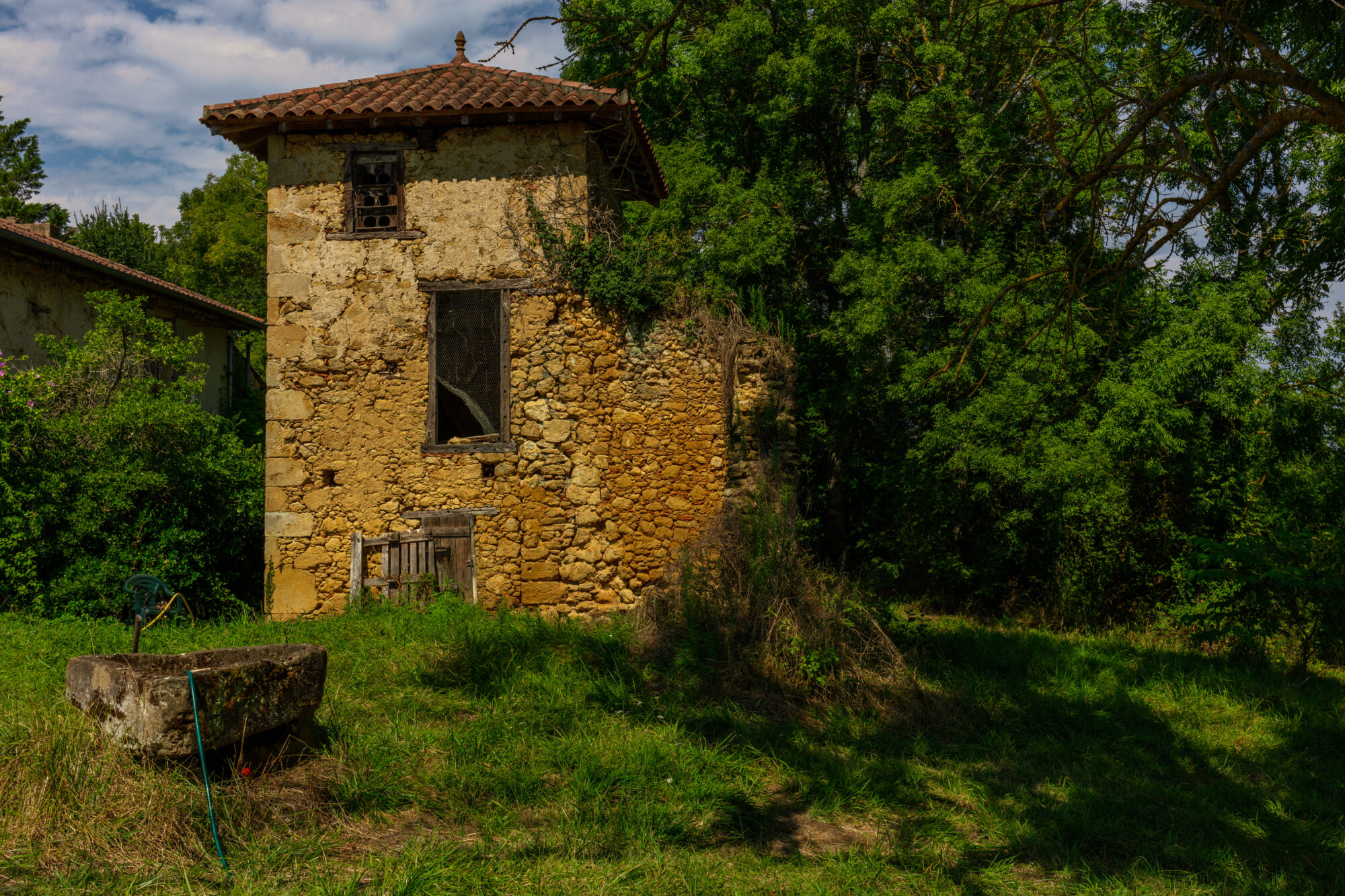 Ancien pigeonnier en pierre, Office de Tourisme Cœur de Garonne