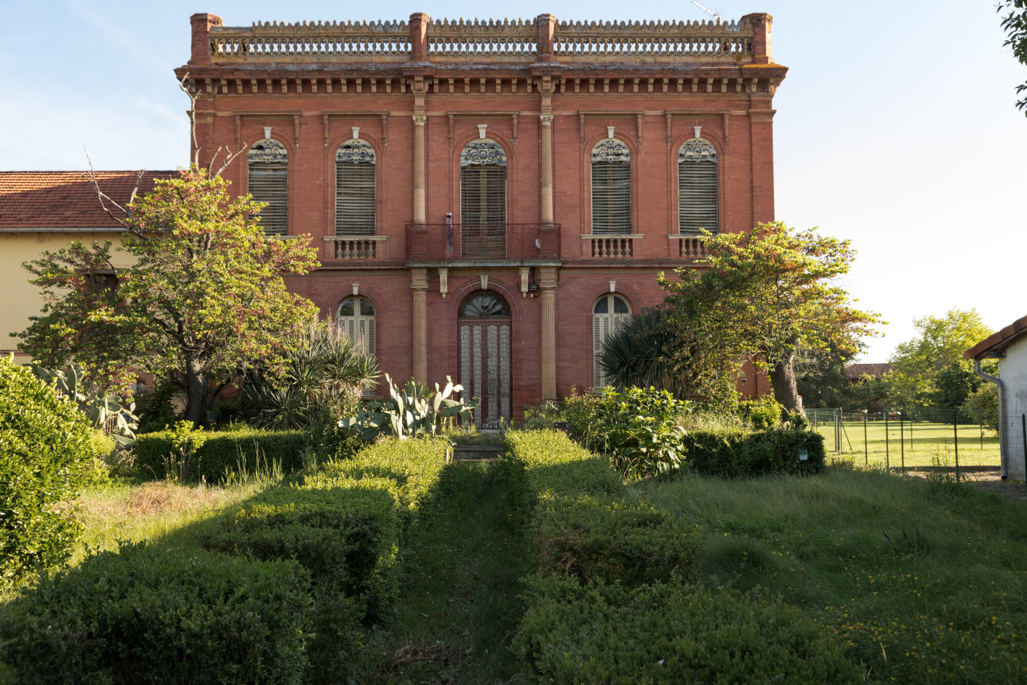 Maison de maître en brique rouge, Office de Tourisme Cœur de Garonne