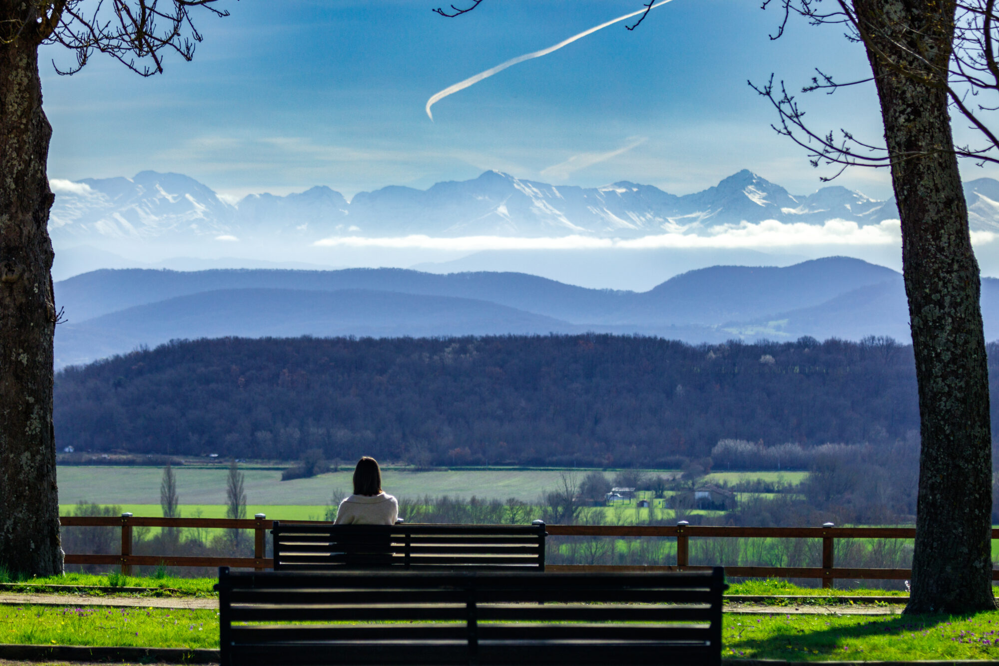 Vue des Pyrénées depuis un banc, Office de Tourisme Cœur de Garonne
