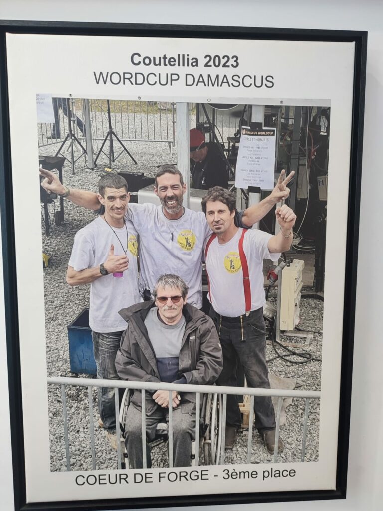 Affiche Coutellia 2023, équipe Cœur de Forge 3ème place Wordcup Damascus