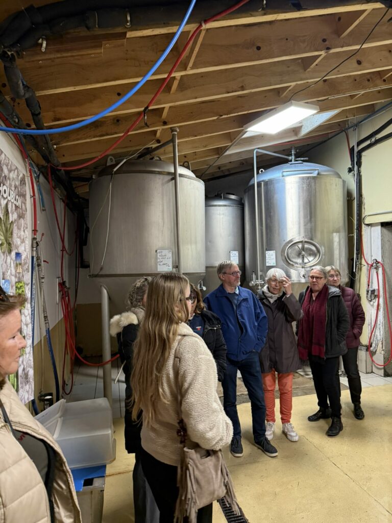 Visite de cuverie avec groupe à l’Office de Tourisme Cœur de Garonne