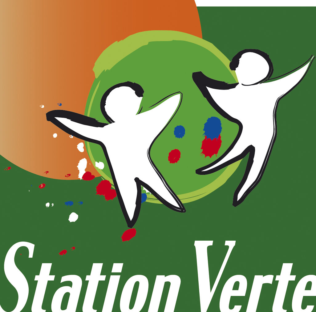 Logo Station Verte avec deux silhouettes en mouvement