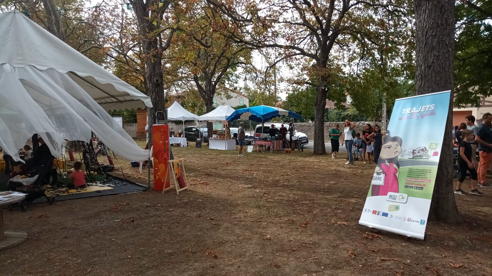 Stand et animation en plein air de l’Office de Tourisme Cœur de Garonne