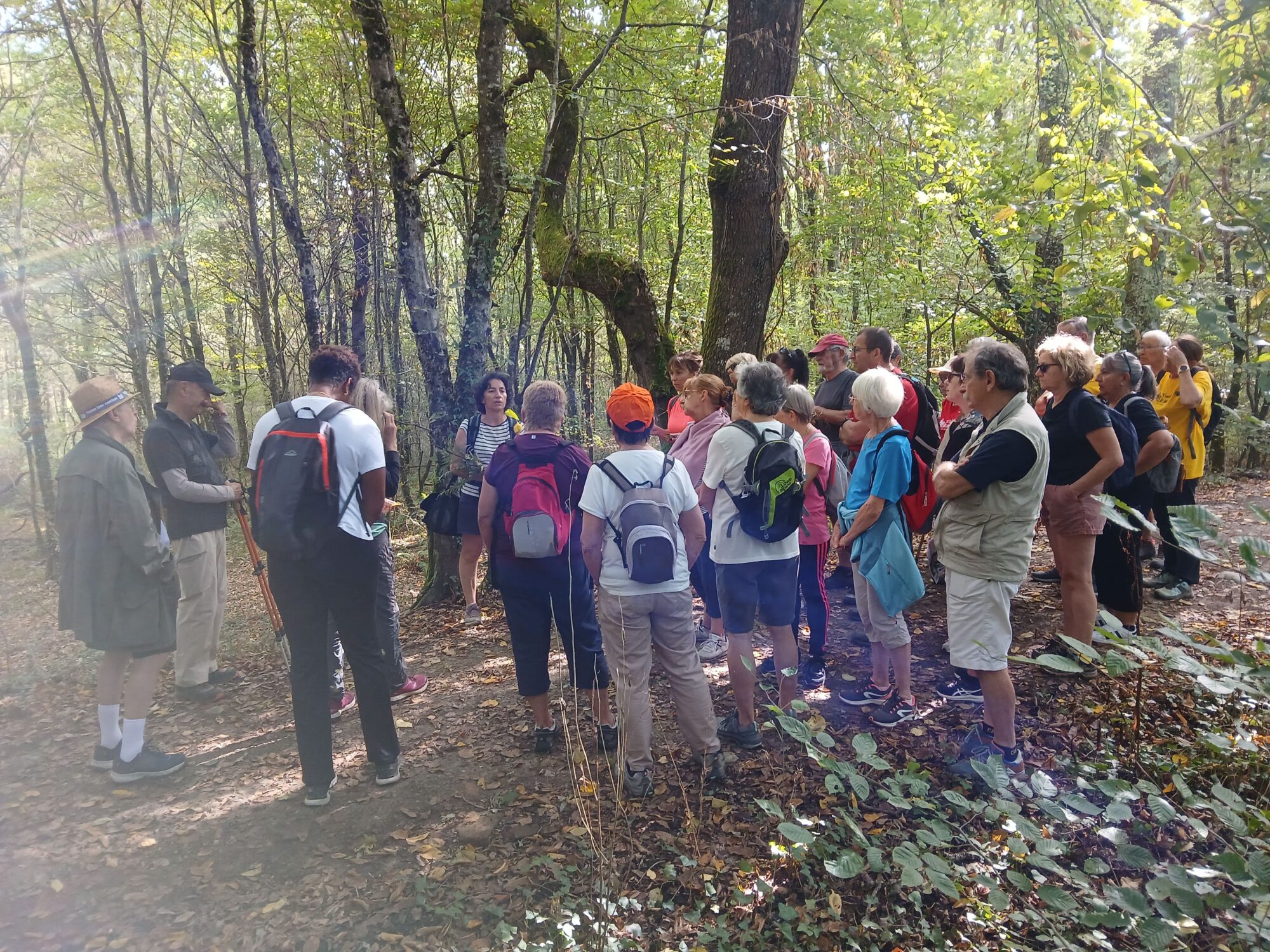 Randonnée guidée en groupe avec l’Office de Tourisme Cœur de Garonne