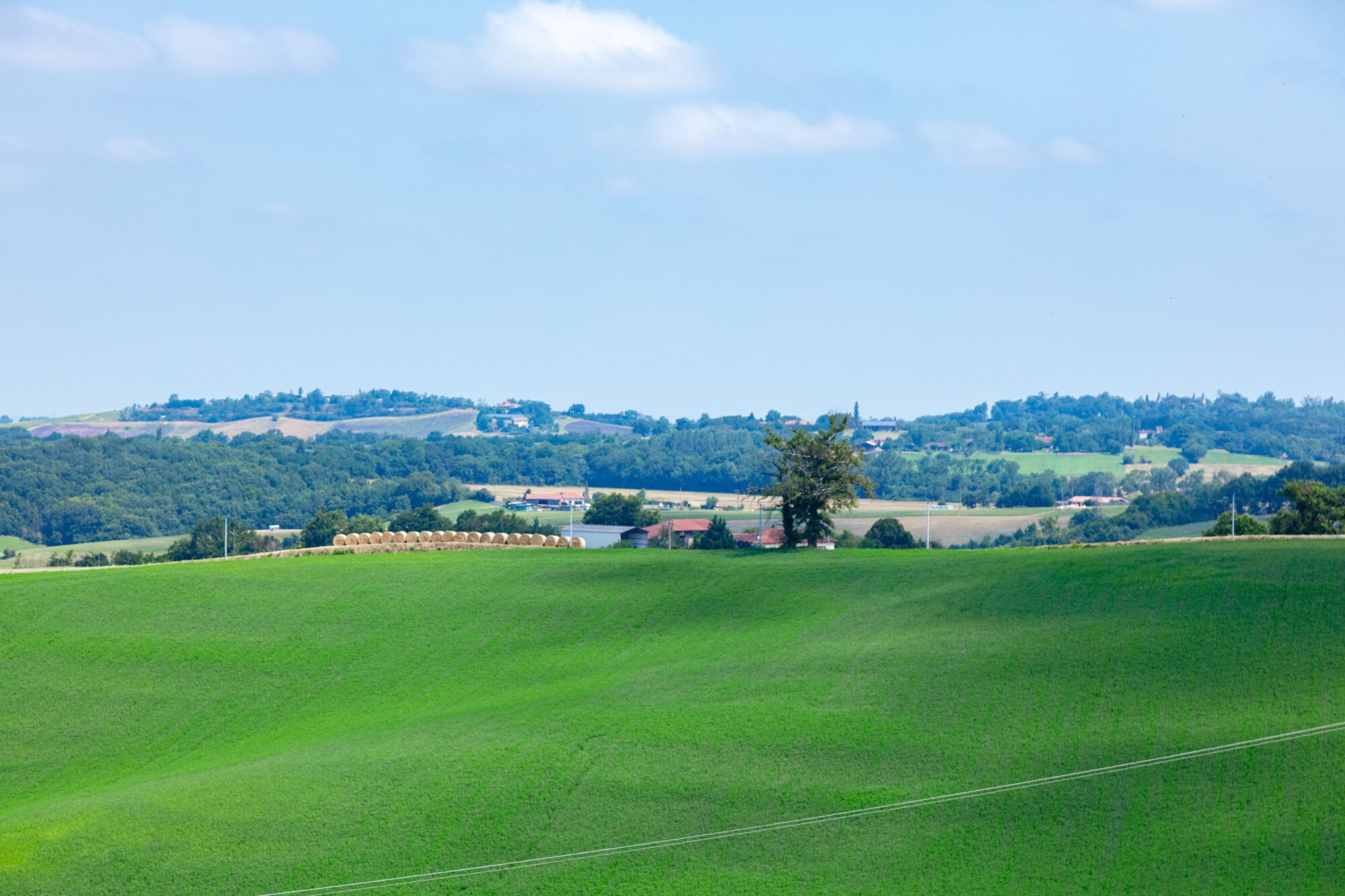 Paysage de collines et champs du Cœur de Garonne