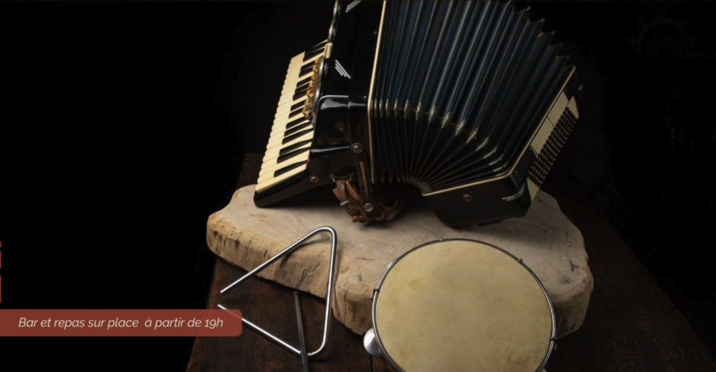 Accordéon, tambourin et triangle pour animation musicale Cœur de Garonne
