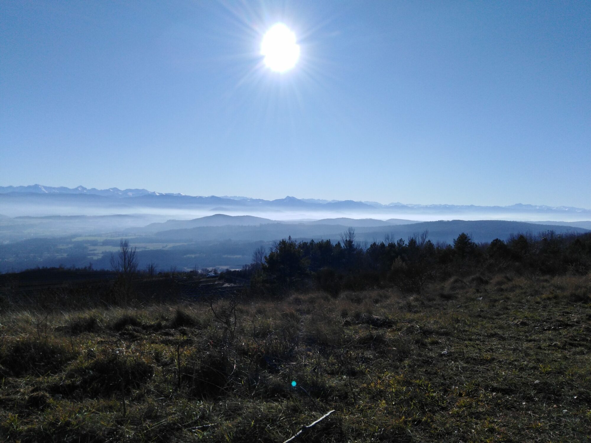 Vue sur les Pyrénées depuis l’Office de Tourisme Cœur de Garonne